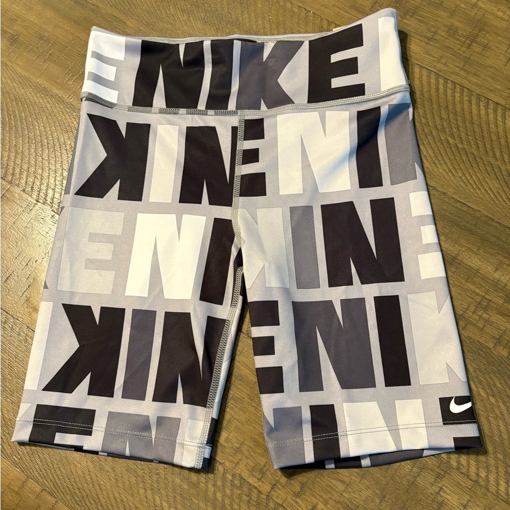 Nike One Biker Shorts New with Tags